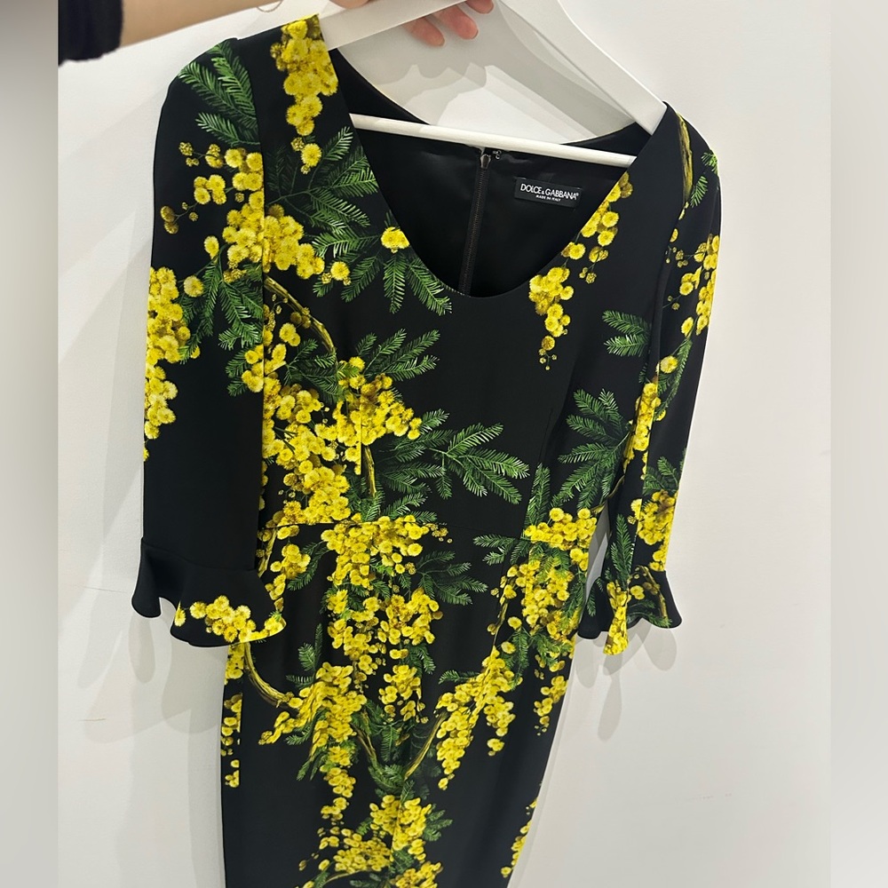 D&G Floral Black and Yellow Dress size 42